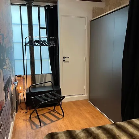 Good Vibes Luxurious Loft In 11th, With Ac & Table Football *